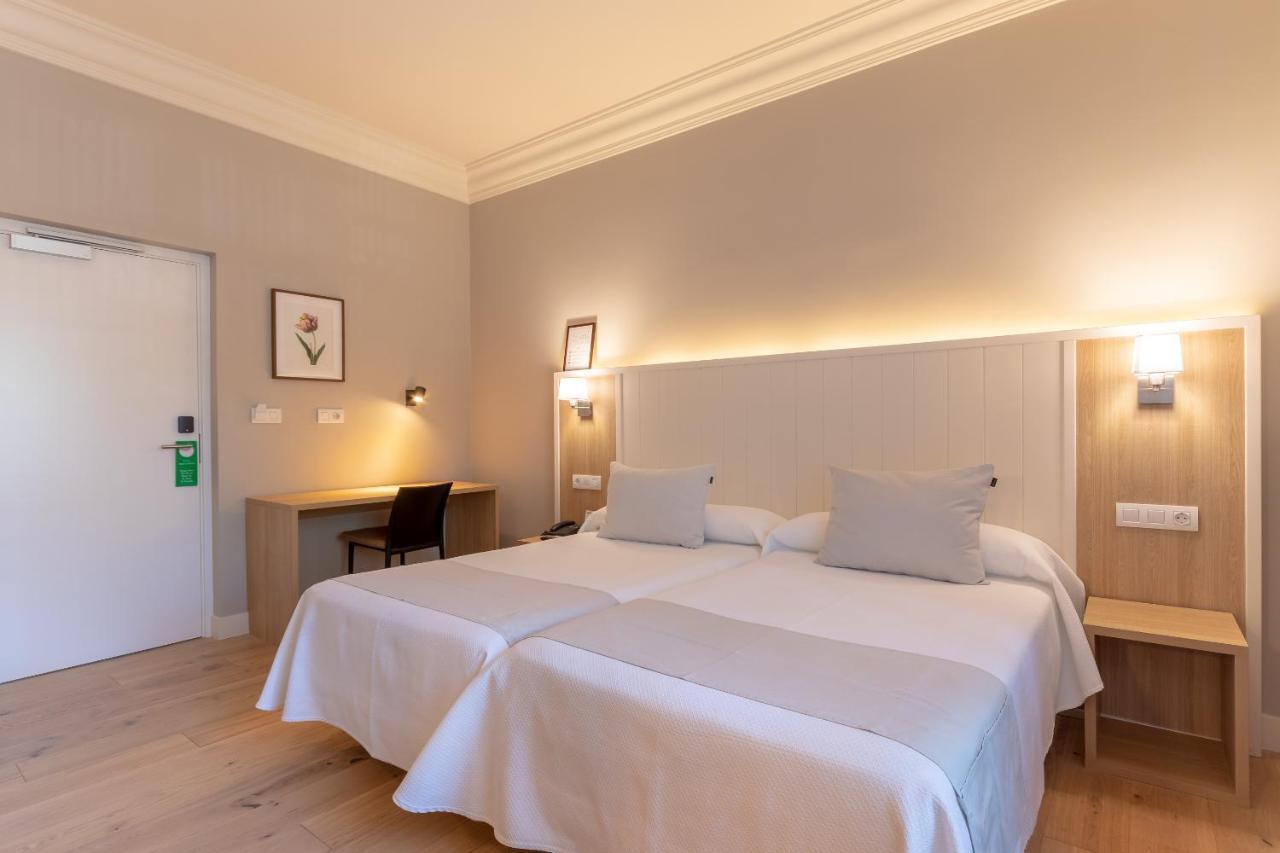 Hotel Artaza Getxo Buitenkant foto