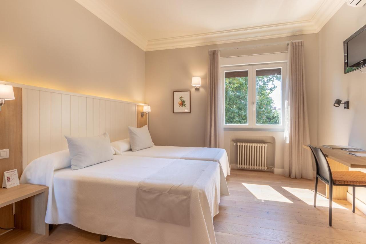 Hotel Artaza Getxo Buitenkant foto