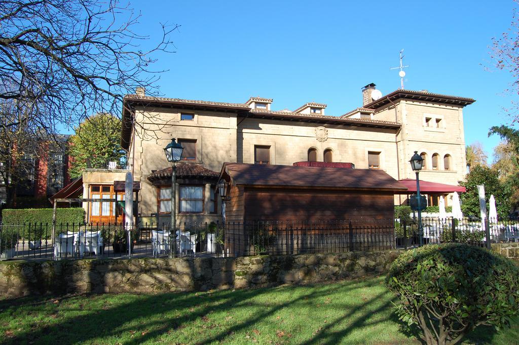 Hotel Artaza Getxo Buitenkant foto